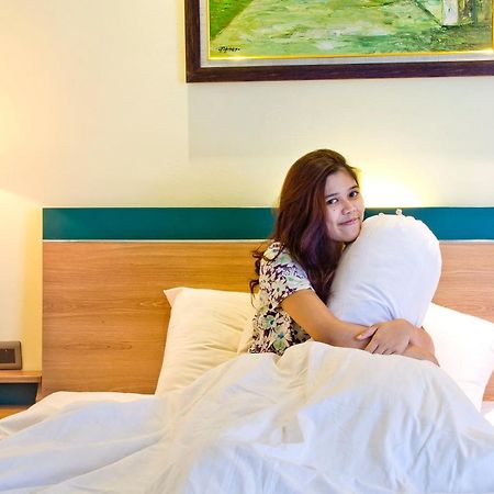 Green Batara Hotel Bandung Kültér fotó