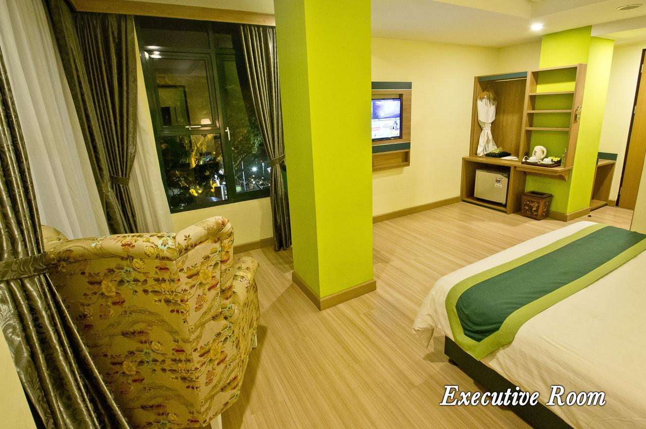 Green Batara Hotel Bandung Kültér fotó