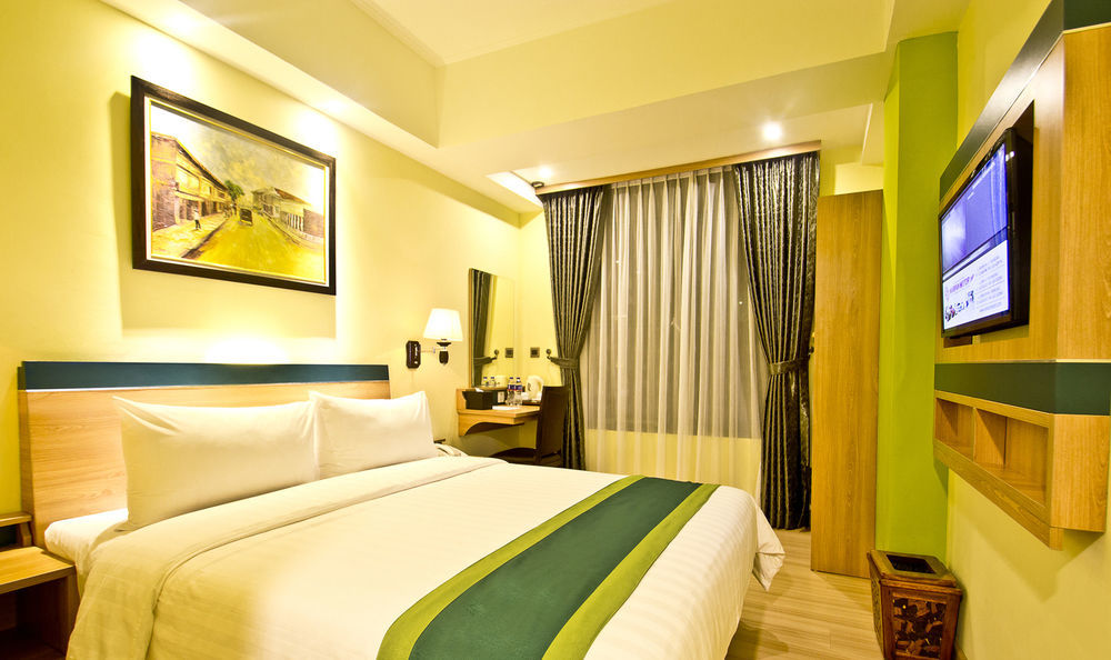 Green Batara Hotel Bandung Kültér fotó